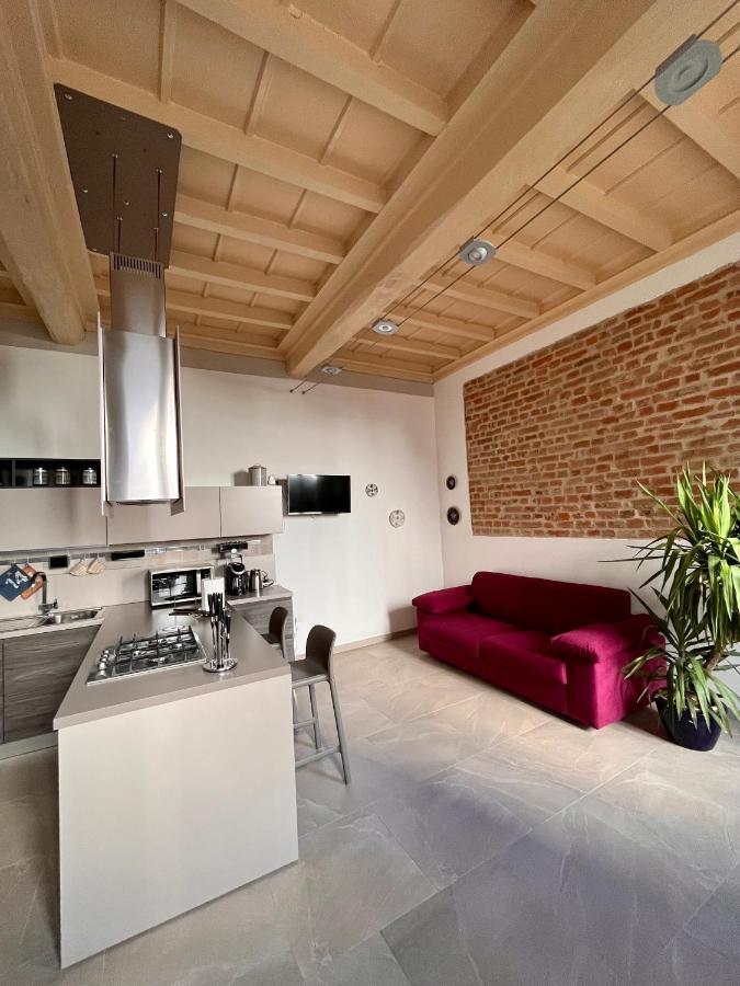 Dimora Boezio7, Cozy And Charming Place In Center With Private Parking Casa vacanze